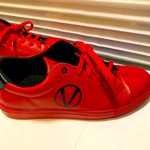 Men’s Red Bottom Valentino Shoes 👟